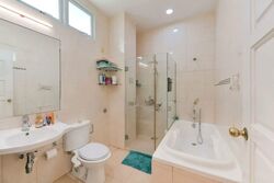 Jalan Haji Salam (D16), Semi-Detached #541101451